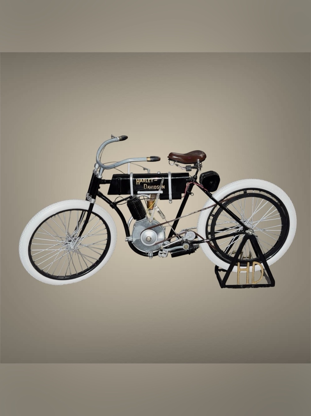 1903 Harley Davidson Serial Number One  Limited Edition Replica 1:6 Diecast